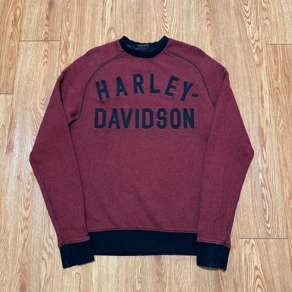 Harley Davidson Men's Sweatshirt Medium Red Spellout Riding Lightweight Waffle